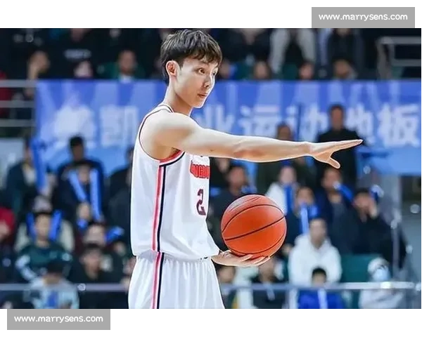 广东 78-90 惜败肯塔基传奇 徐杰 24 分 + 杜锋盛赞两小将 广东 78-90 惜败肯塔基传奇 徐杰 24 分 + 杜锋盛赞两小将