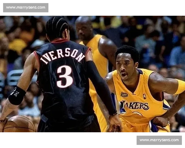 特雷曼复刻艾弗森名场面:是致敬还是刻意模仿? 特雷曼复刻艾弗森名场面:是致敬还是刻意模仿?