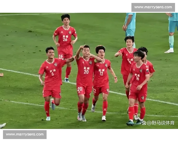 苏超决赛上演梯队对决：四强皆携职业基因